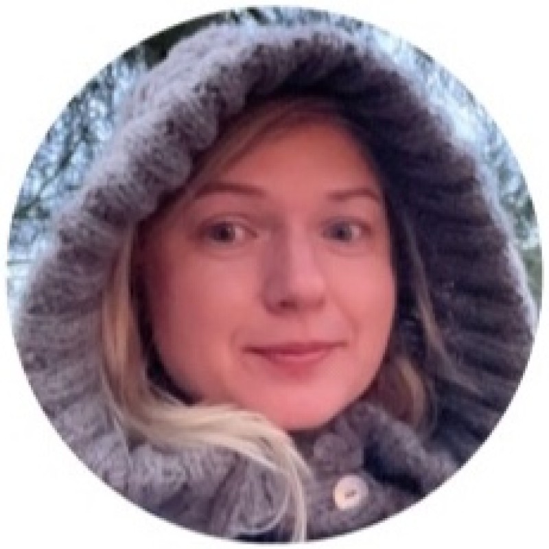 photo of Elise Worthy